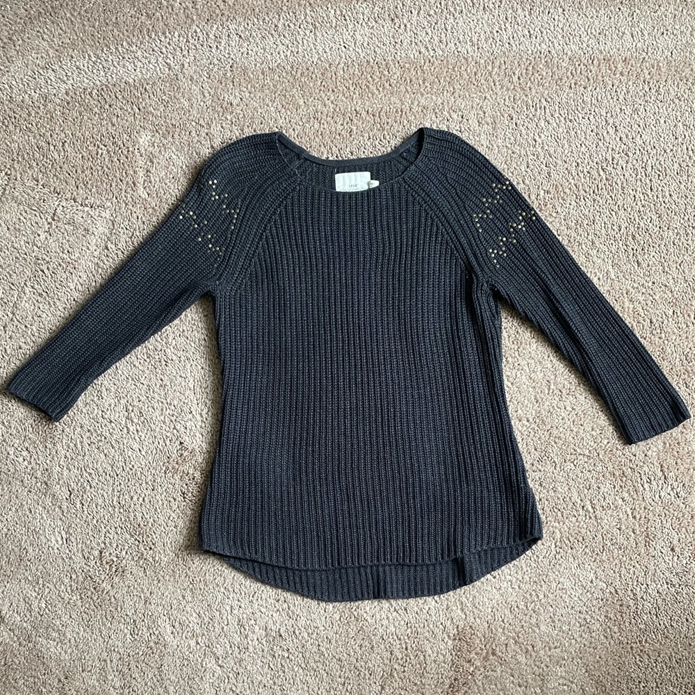 BOGO 🛍️ H&M LOGG Sweater with Embellished Shoulder Detail - Picture 1 of 4